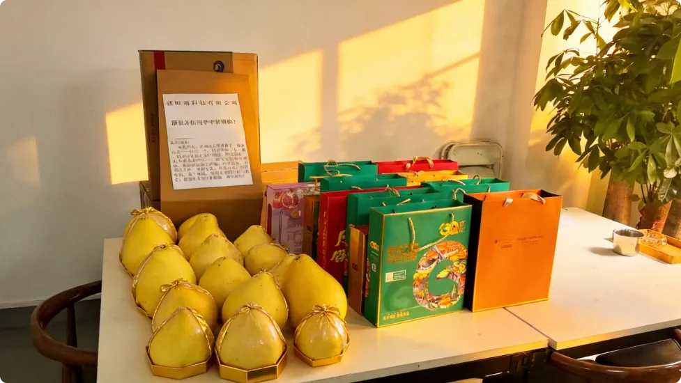 WOYO Technology Mid-Autumn Festival welfare distribution event at pogo pin manufacturer